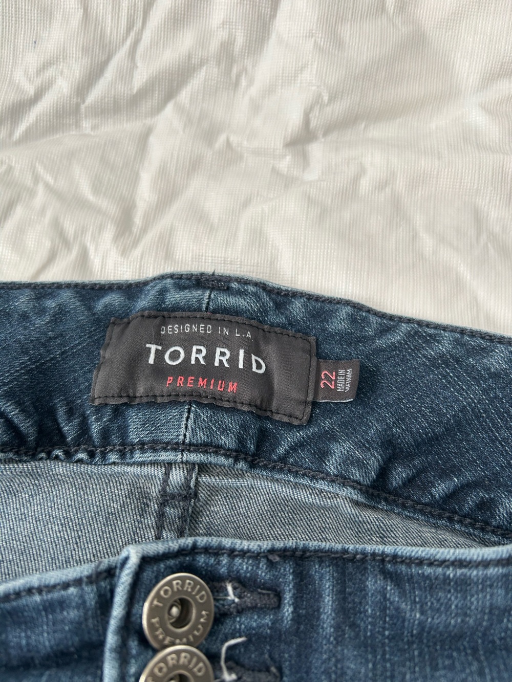 torrid Dark Blue Stretch Denim Bermuda Shorts - Picture 2 of 6